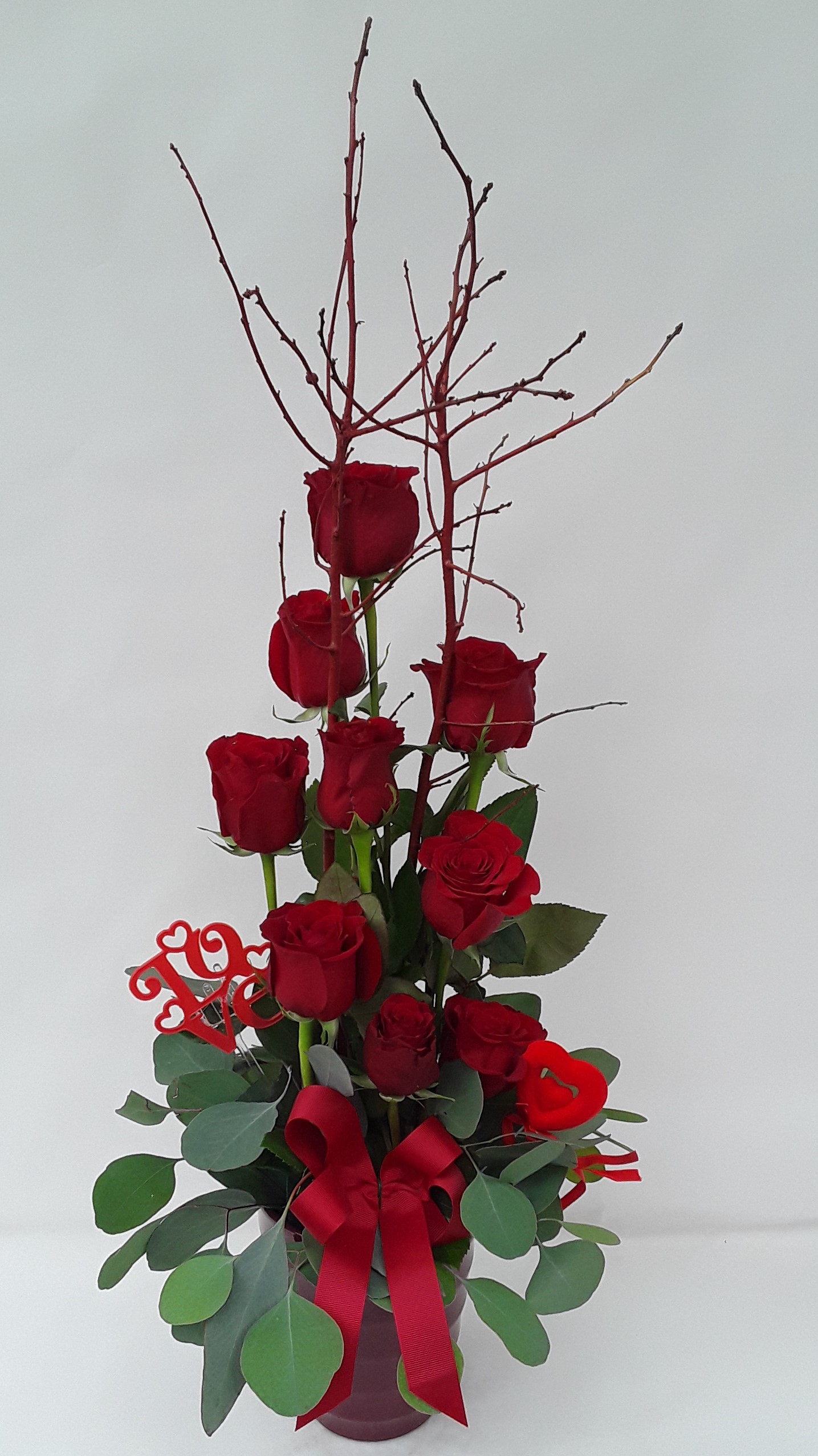 9 roses in a clay pot!!!