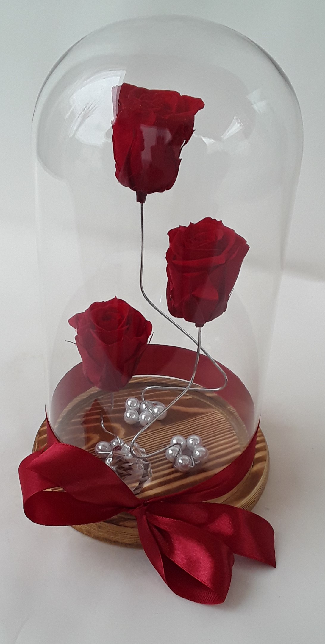 3 red forever roses!!!