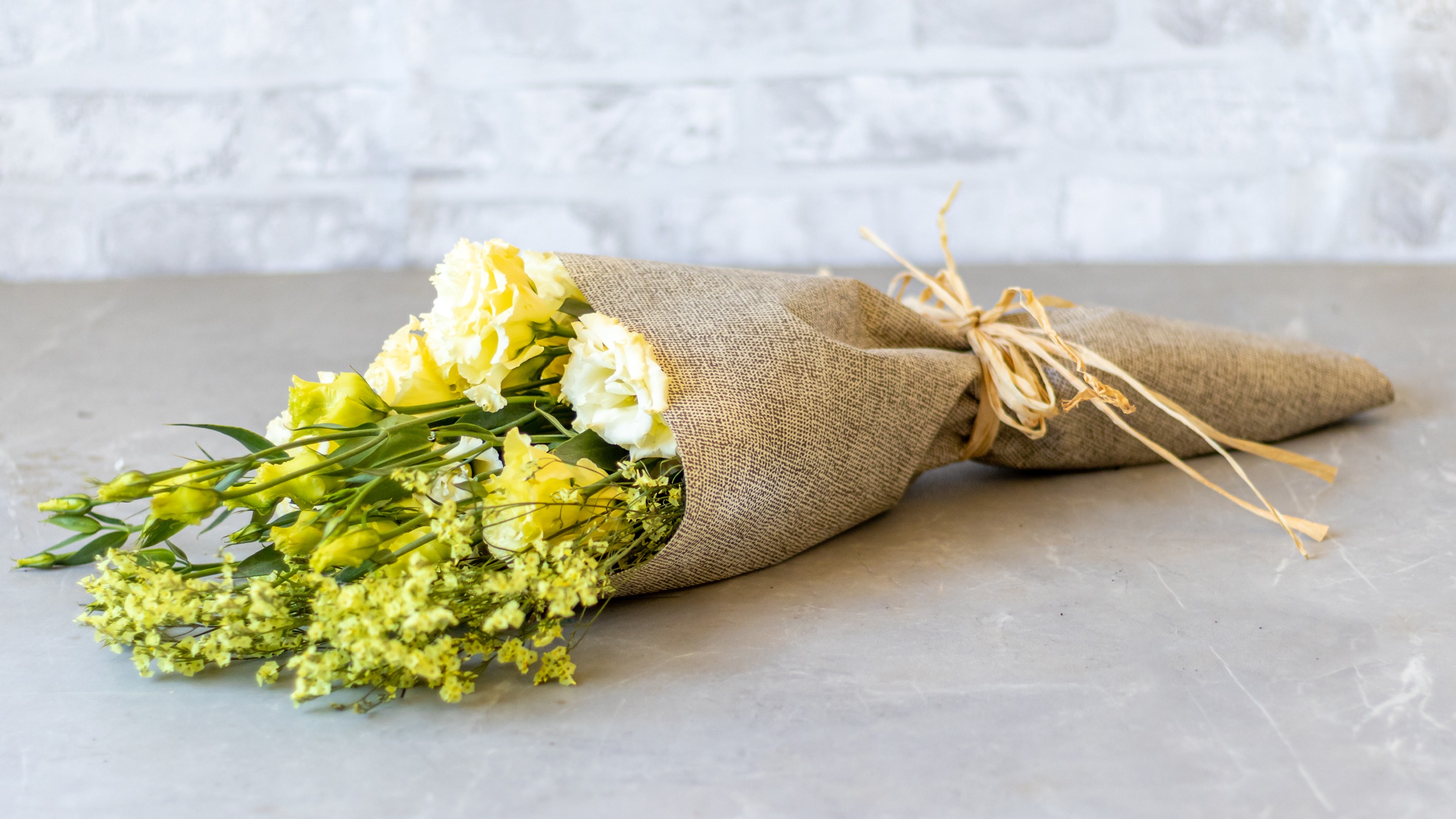 White Lisianthus Hand-Tied Bouquet No1338