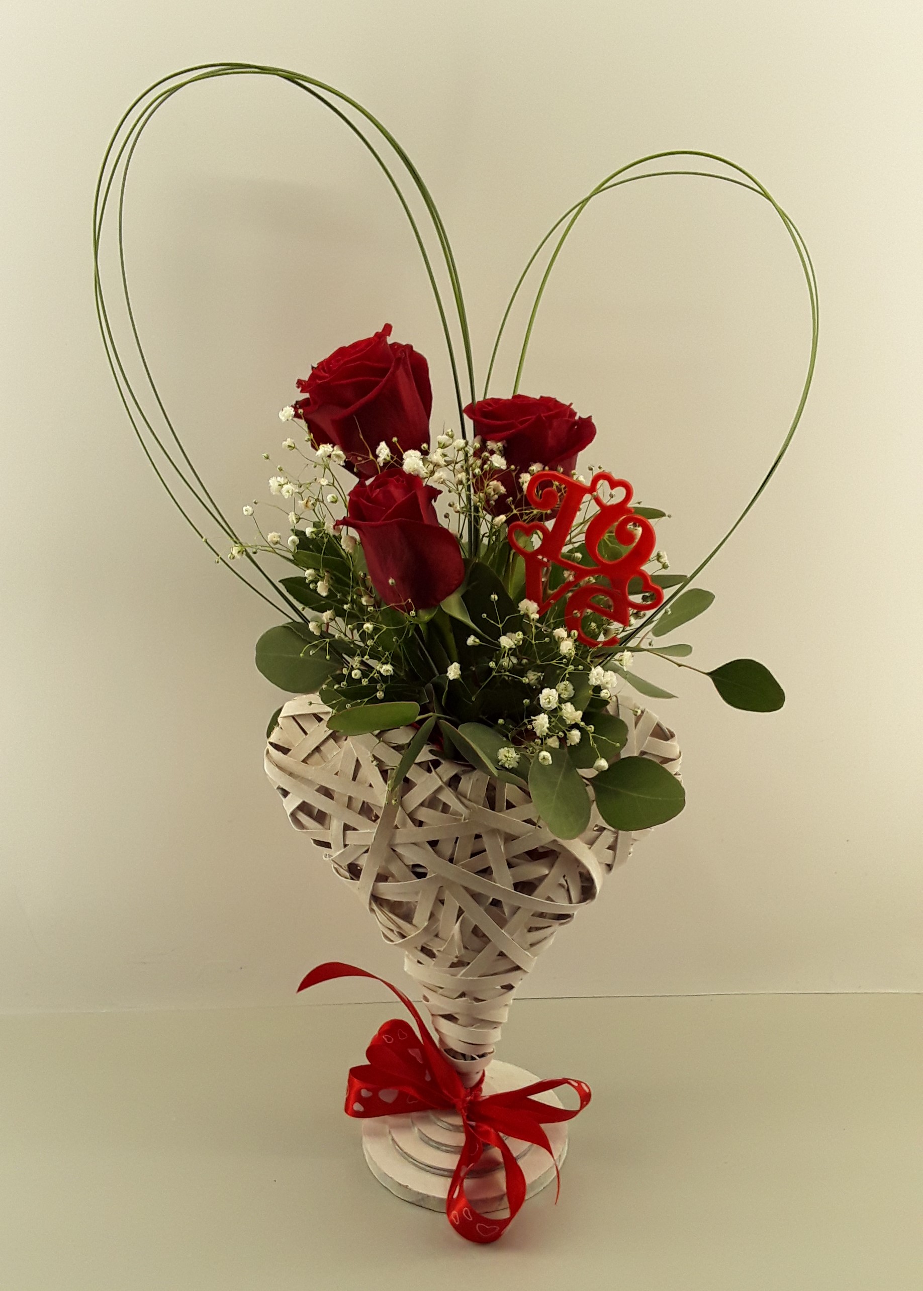 B2411--Red roses in wooden heart