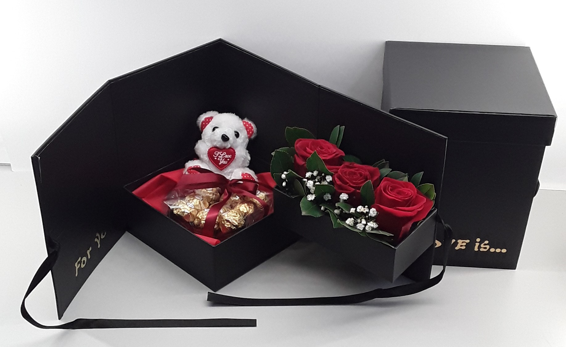B2429-- Love's set Red roses and chocolates in black box