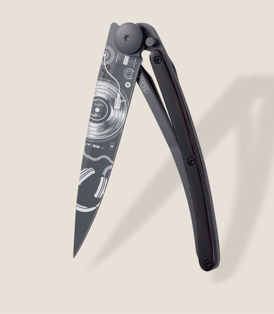 Deejo 37G, Ebony / Vinyl