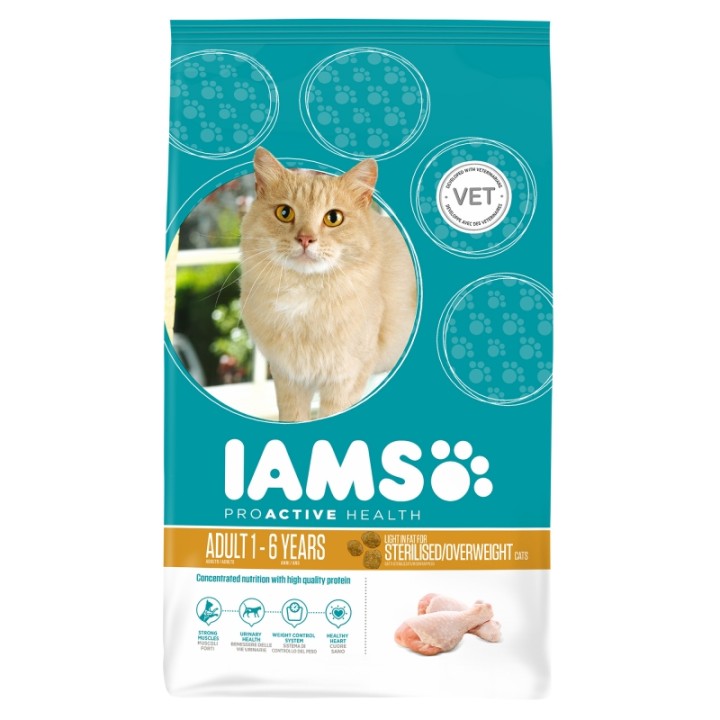 Iams Adult Cat Sterilised And Light - 2.55 Kg