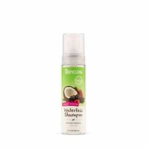 Tropiclean Waterless Shampoo Deep Cleansing No Rinse Berry Coconut For Dogs - 220gr