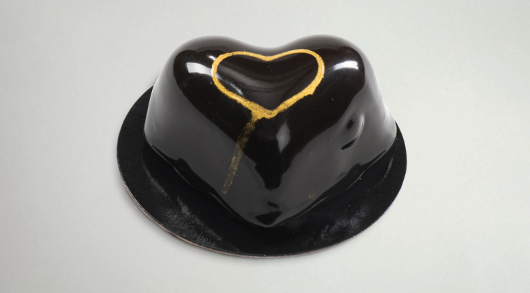 Valentine`s Namelaka Small