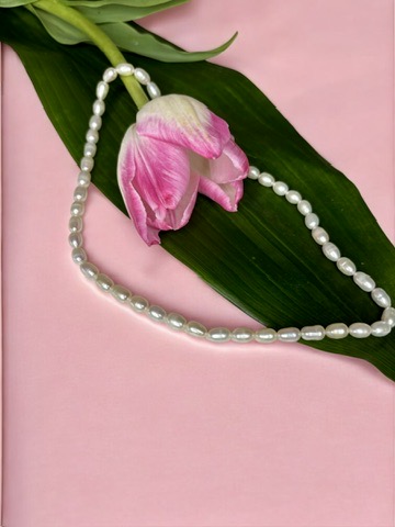 Pearl necklace