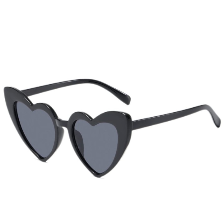 Black heart lens sunglasses