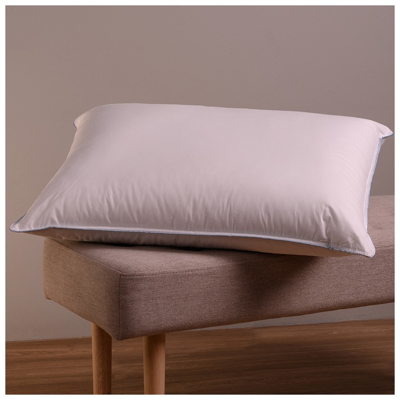 BED PILLOW 1050gr