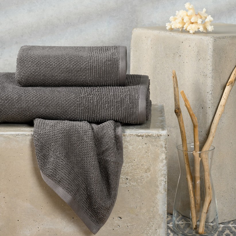 HAUS SET OF 3 TOWELS DARK GREY COLOR
