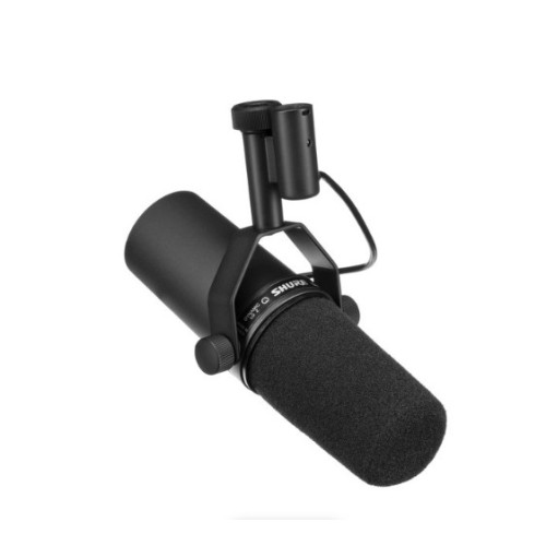 Shure SM7B – Vocal microphone, dynamic, classic studio broadcast and vocal mic