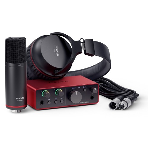 Focusrite Scarlett Solo Studio 4th Gen – interface + mic + headphones