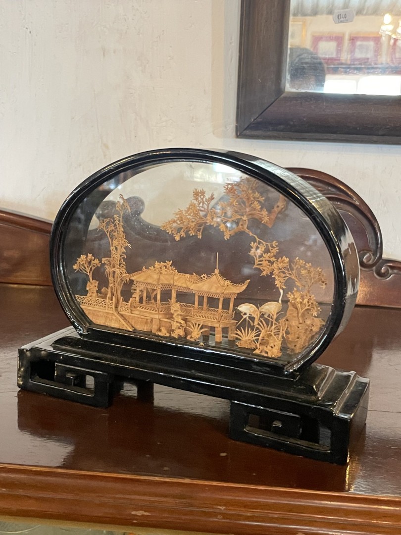 Vintage Chinese Diorama In Glass Hand-Carved Pagoda & Cranes Scene With Black Wood Base  1970S Oriental Decor 1Kg 21Cmx7Cmx16Cm (Wxlxh)