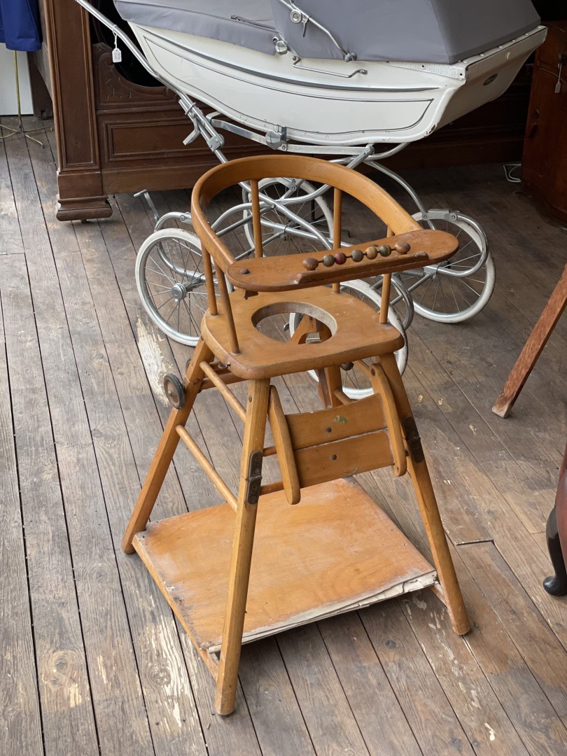 Vintage 1940S Wooden Baby High Chair & Convertible Play Table With Bead Toy 28Kg 84Cm (Wxlxh)