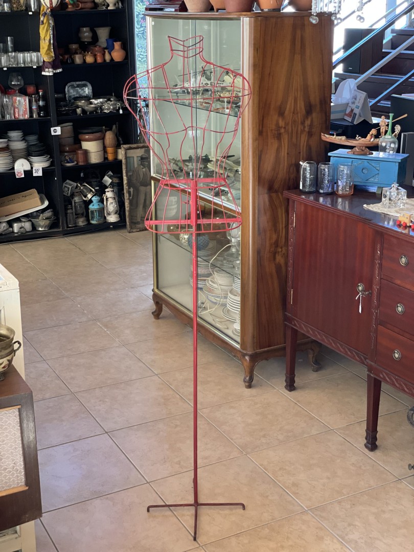 Antique Red Wire Dress Form Mannequin - 1930S-1940S Industrial Elegance Display Stand 2Kg 40Cmx22Cmx155Cm (Wxlxh)