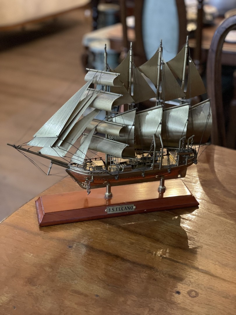 Vintage Brass Model Ship “J.S. Elcano 2Kg 38Cmx30.5Cm (Wxlxh)