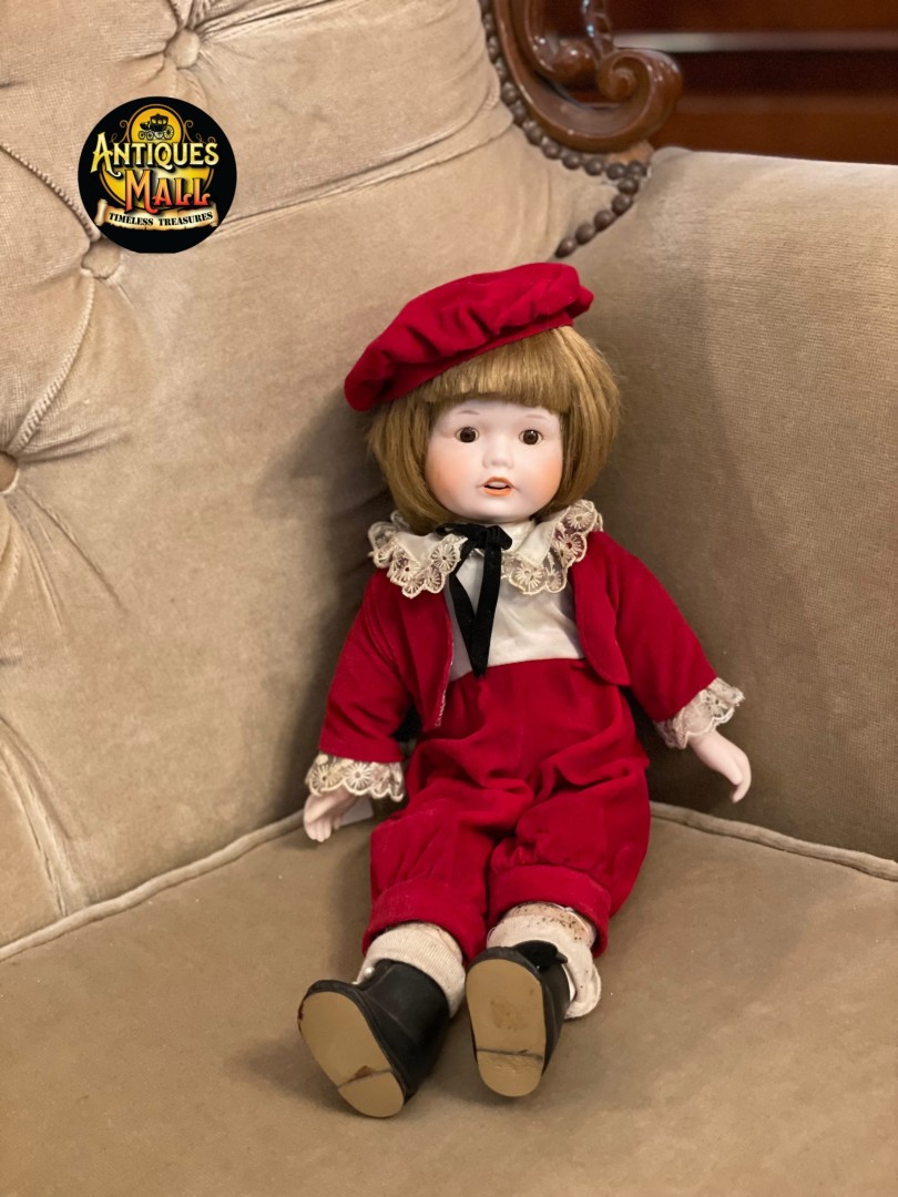 Vintage Porcelain Doll In Red Velvet Outfit Mid-Late 20Th Century  Classic Collectible 2Kg 20Cmx9Cmx38Cm (Wxlxh)