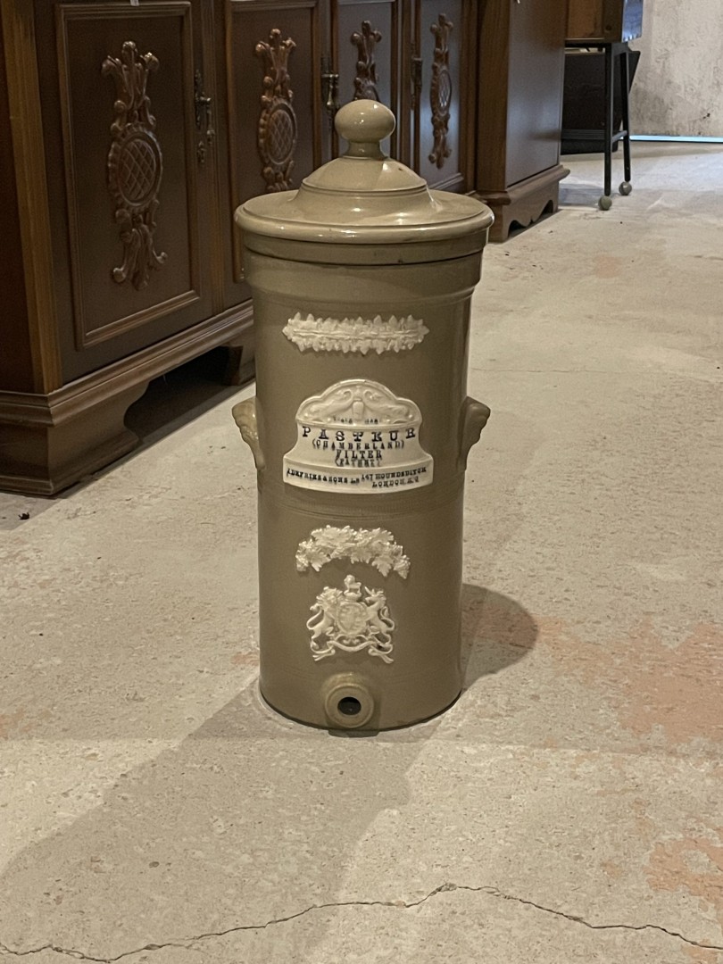 Vintage Late 19Th Century Pasteur-Chamberland Filter - A Historic Water Purification Artifact 17Kg 60Cm (Wxlxh)