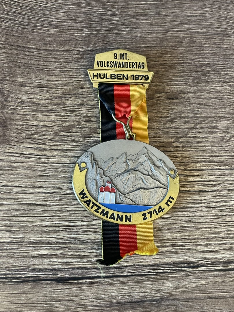 1979 9Th International People Hiking Day Metal - Watzmann 2714M Commemorative Medal 0.8Kg 6.5Cmx13Cm (Wxlxh)