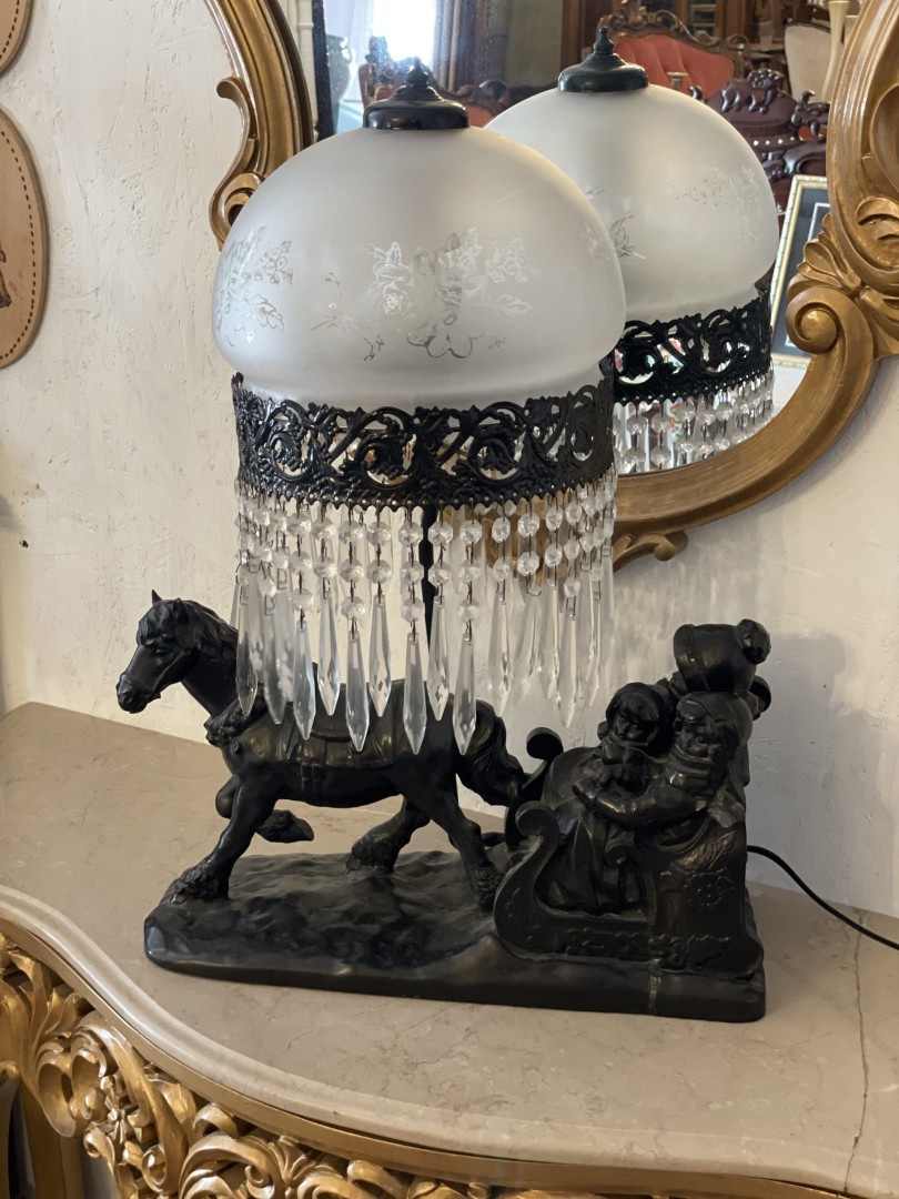 Antique Victorian Style Table Lamp With Frosted Glass Shade And Crystal Prisms 15Kg 41Cmx24Cmx56Cm (Wxlxh)