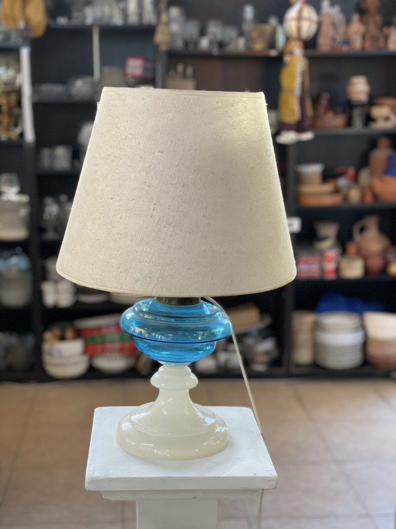 Vintage Hand Blown Glass Table Lamp With Blue And White Base 2.5Kg 32.5Cmx47.5Cm (Wxlxh)