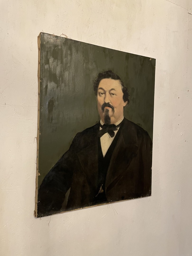 19Th-Century Oil Portrait Of A Distinguished Gentleman In Formal Attire - Antique Original 2Kg 50Cmx61Cm (Wxlxh)