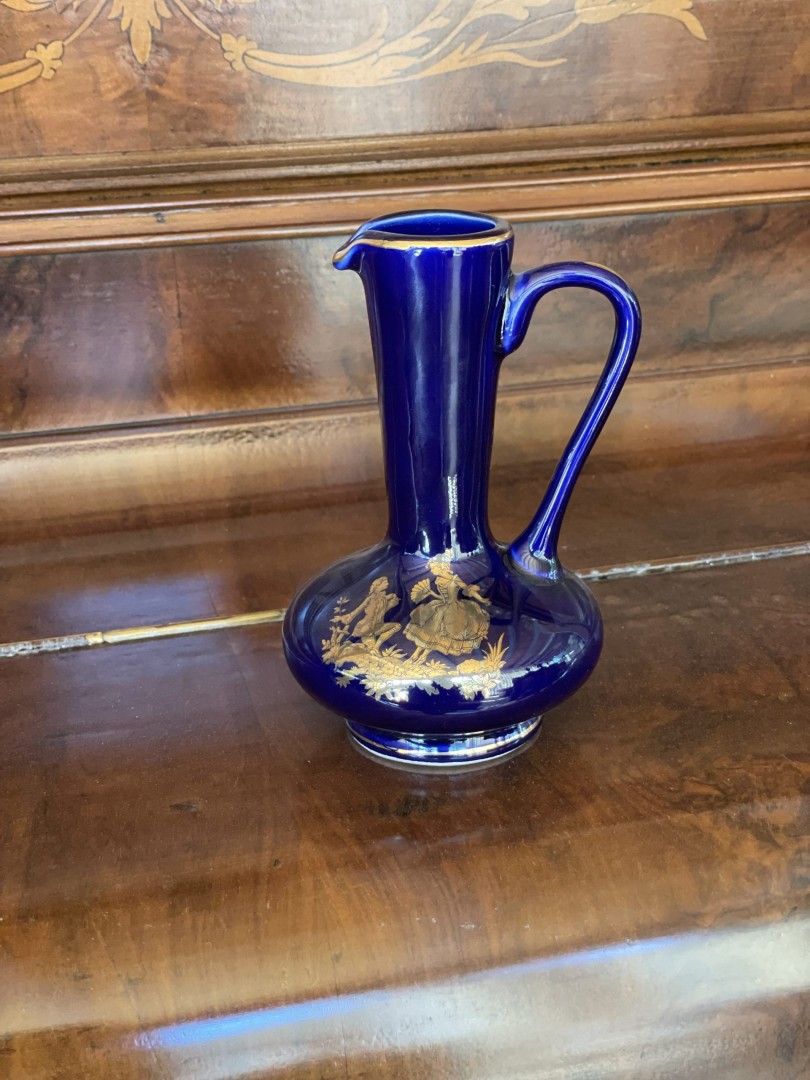 Vintage 1970S Italian Cobalt Blue Porcelain Pitcher With Gold Rococo Scene Verona Style 0.8Kg 9Cmx9Cmx14Cm (Wxlxh)