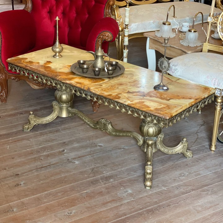French Rococo Marble Onyx And Brass Coffee Table Elegant Antique From The Mid-20Th Century 50Kg 118Cmx48Cmx46.5Cm (Wxlxh)