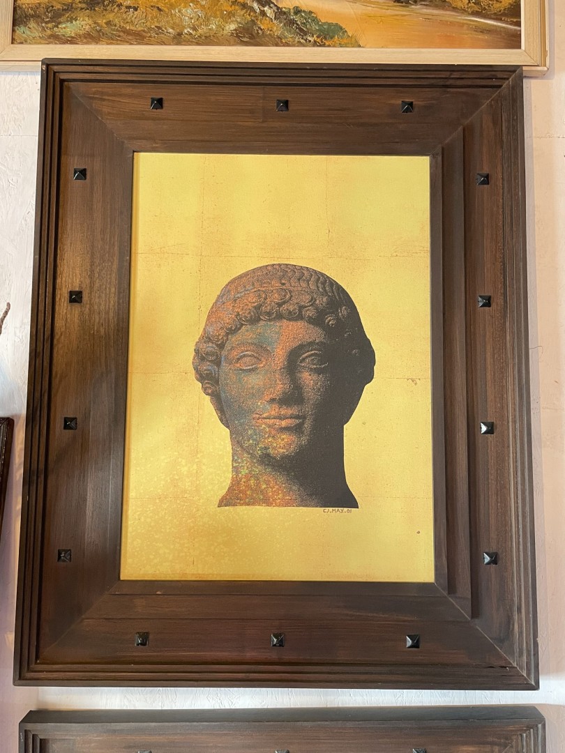 Elegant Portrait Of An Ancient Greek Statue Timeless Sophistication In A Rustic Wood Frame 5Kg 81Cmx5Cmx101.5Cm (Wxlxh)