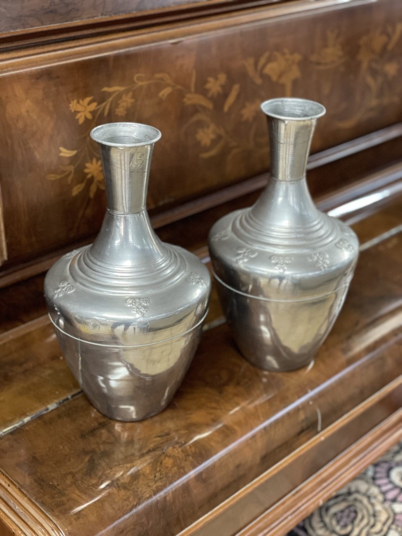 Pair Of Handcrafted Zerey Bursa Pewter Vessels 1.5Kg 17Cmx29.5Cm (Wxlxh)