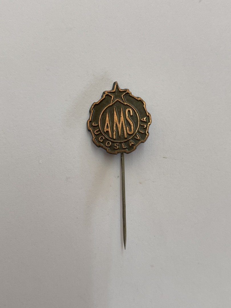 Vintage Ams Jugoslavija Union Of Automobile Drivers Badge 0.02Kg  (Wxlxh)