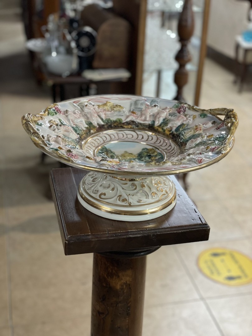 Mid-Century Capodimonte Italian Porcelain Centerpiece Bowl With Cherub Motifs 3.5Kg 39Cmx37Cmx14Cm (Wxlxh)