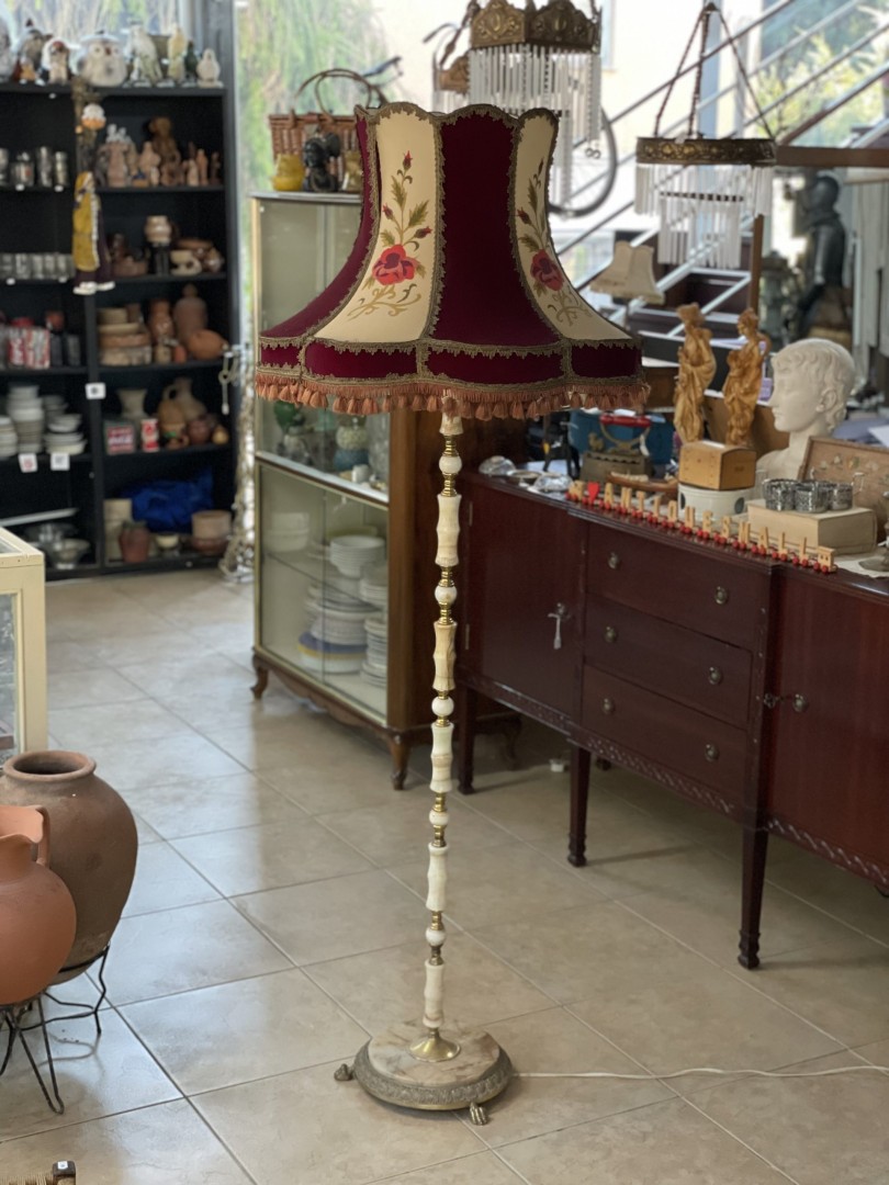 Vintage Floor Lamp With Handmade Floral Lampshade And Onyx Base 10Kg 70Cmx70Cmx180Cm (Wxlxh)