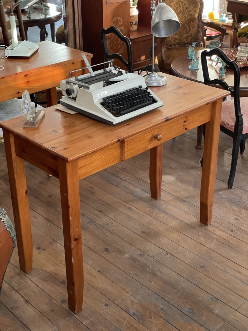 Vintage Solid Pine Writing Desk With Drawer Classic Minimalist Design From Late 20Th Century 40Kg 99Cmx45Cmx76Cm (Wxlxh)