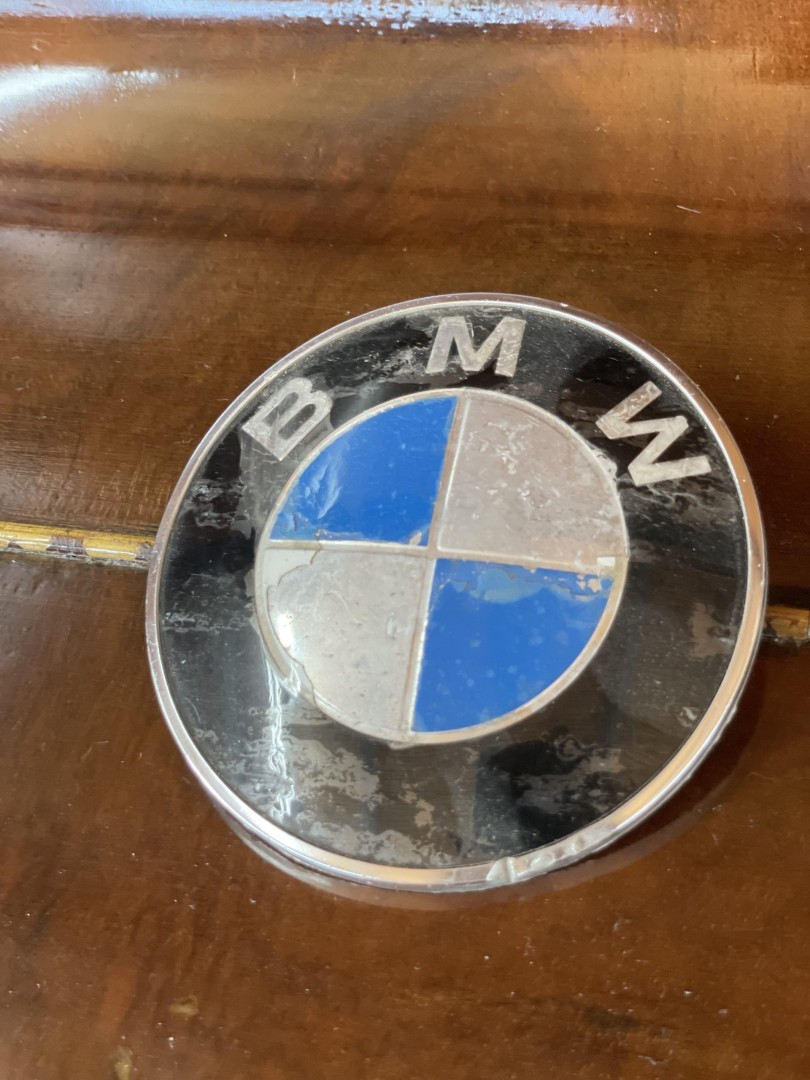 Authentic Vintage Bmw Emblem Classic Automotive Collectible 0.6Kg 8Cm (Wxlxh)