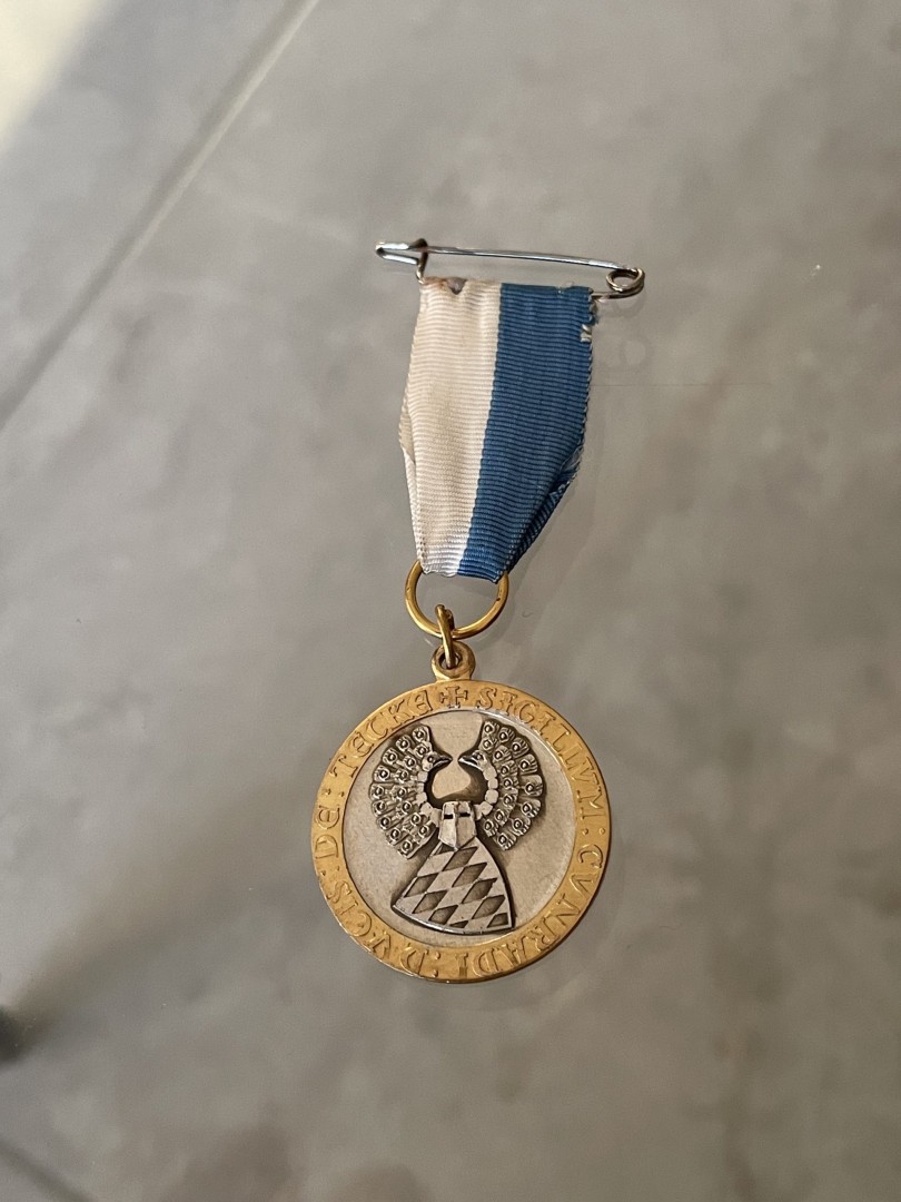 1969 Neuffener Tal Volkslauf Medal Vintage German Walking Event Memorabilia 0.02Kg 2.7Cmx7.5Cm (Wxlxh)