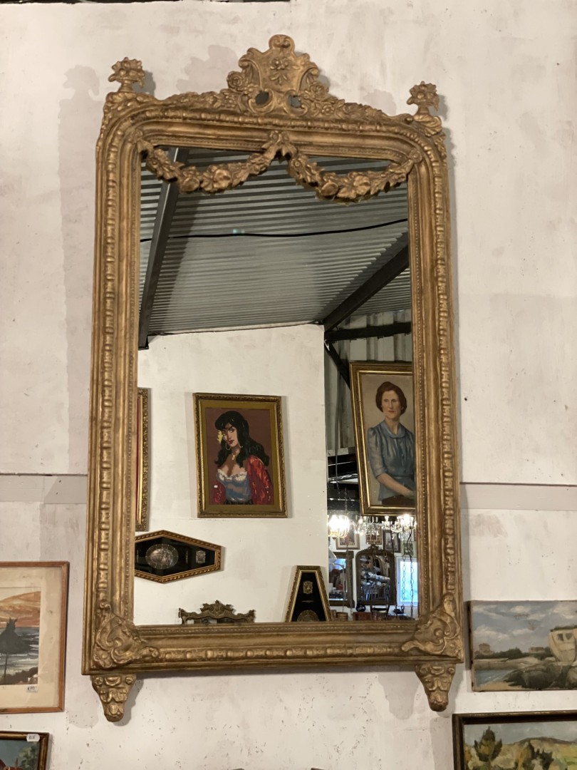 Exquisite 1850S Venezia Gilded Mirror - A Timeless Masterpiece 18Kg 68Cmx125Cm (Wxlxh)