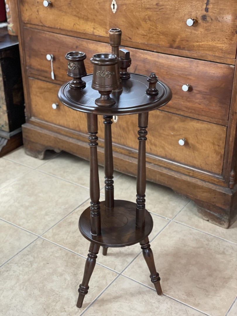 Wooden Pipe Smoking Stand With Ornate Design Late 19Th-Century 9Kg 34Cmx92Cm (Wxlxh)