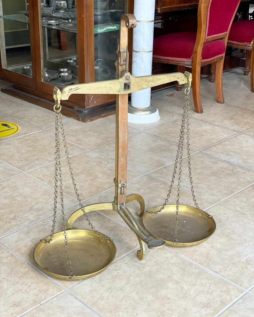 Victorian Bankers Brass Balance Scaleby W&T Avery Late 19Th Century ~1880. 29Kg 82Cm (Wxlxh)