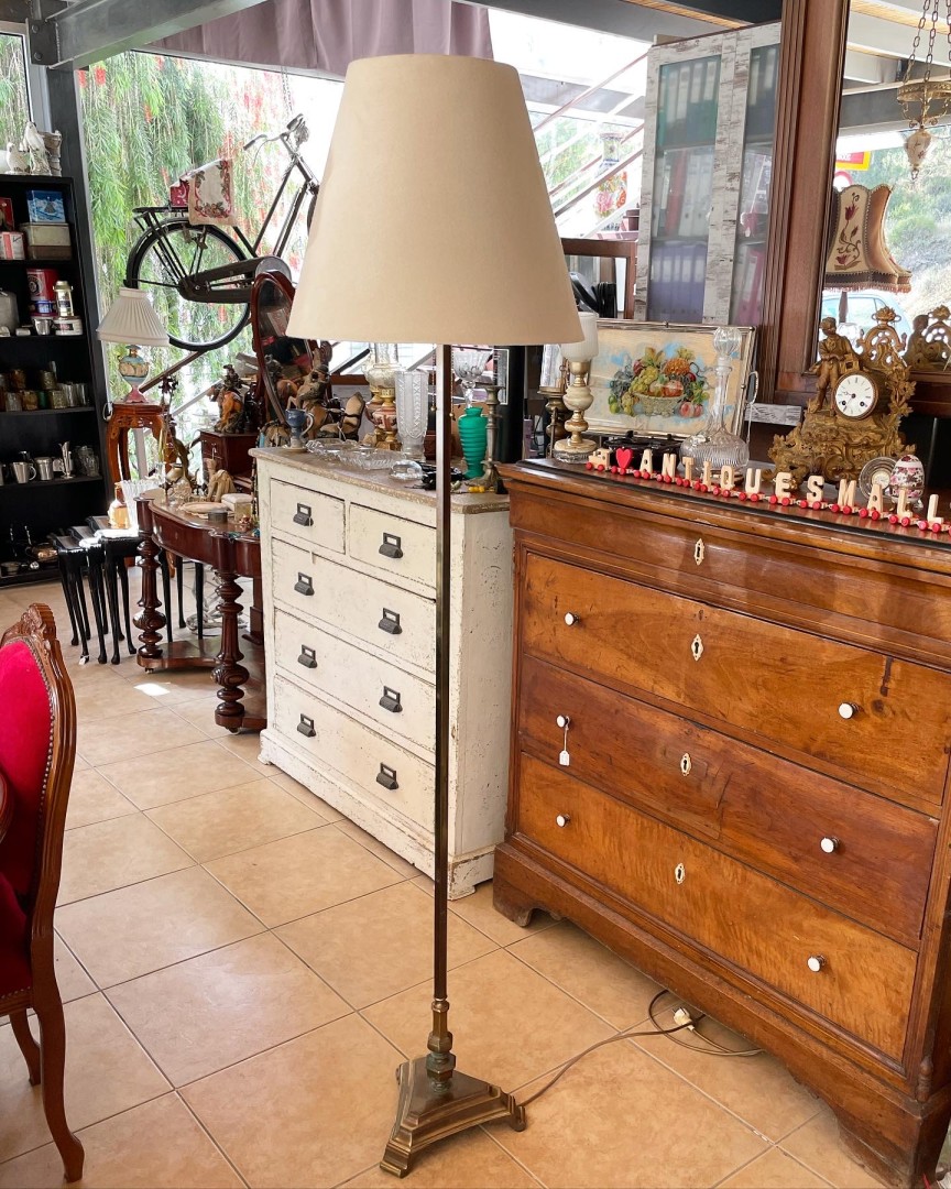Antique Brass Column Floor Lamp Circa 1920 5Kg 176.5Cm (Wxlxh)