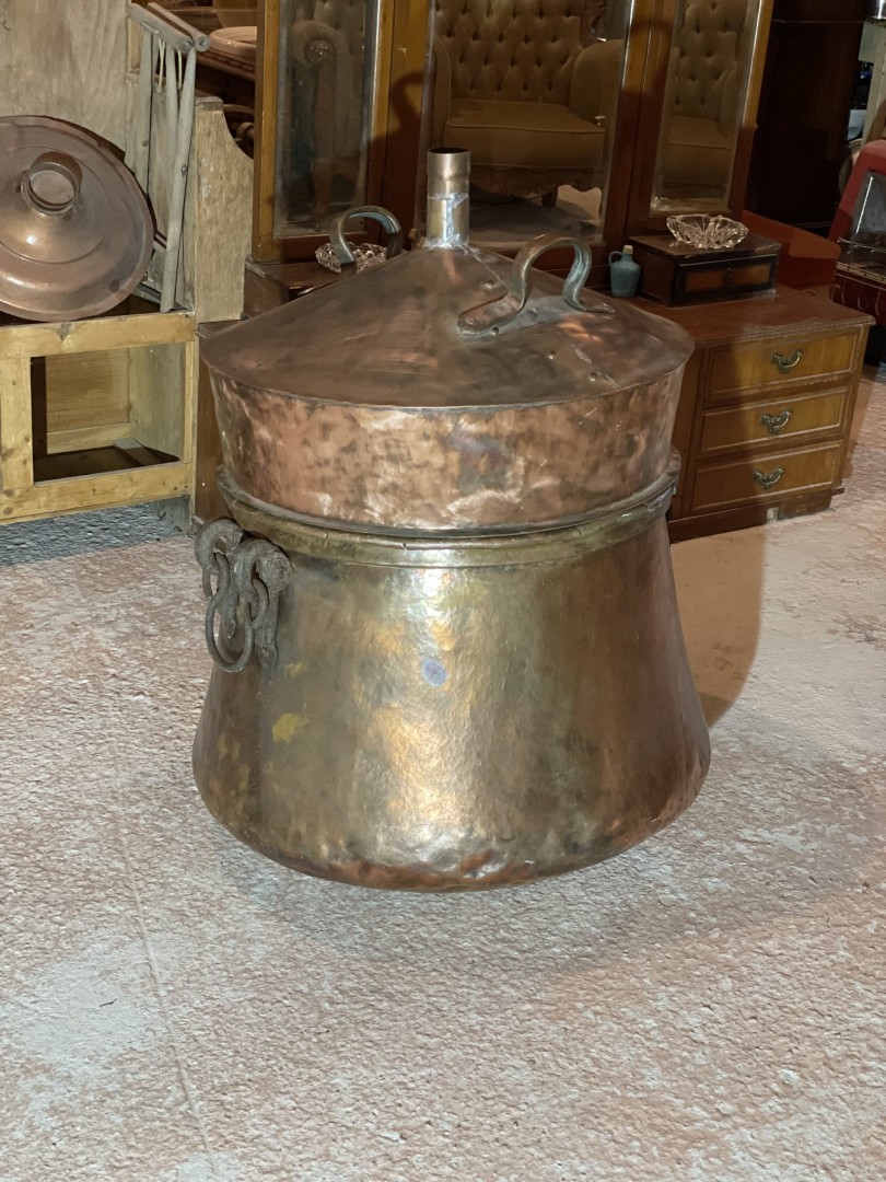 Antique Cypriot Copper Alembic Distiller Hand-Hammered 19Th C. Zivania Still 45Kg 69Cmx69Cmx80Cm (Wxlxh)