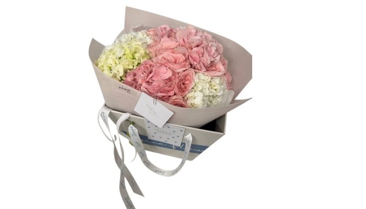 Floral Arrangement Hydrangeas