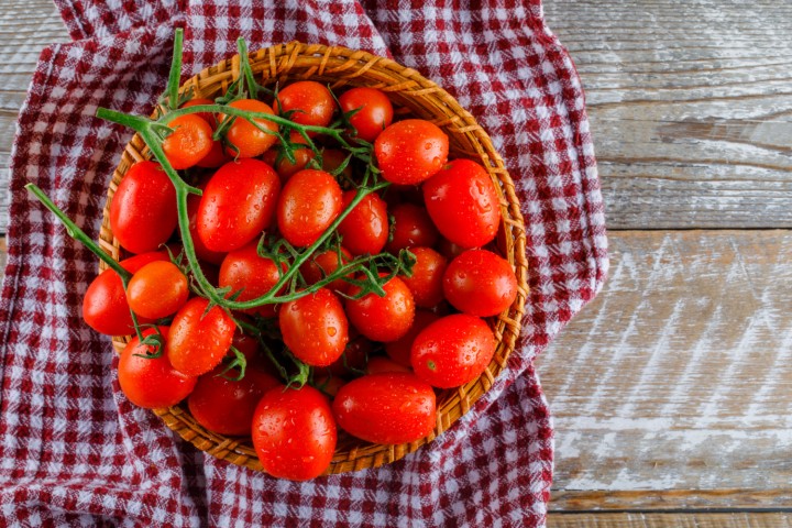 Tomatoes Cherry pack