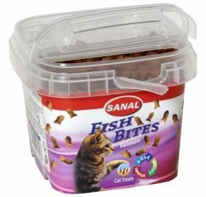 Sanal Cat Fish Bites