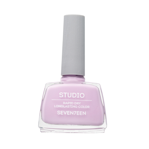 Seventeen Studio No.11, Manicure