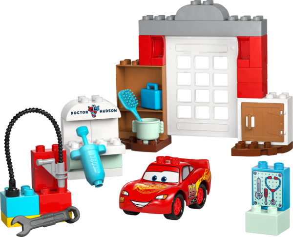LEGO DUPLO 10456 McQueen's Visit to Doc's Garage