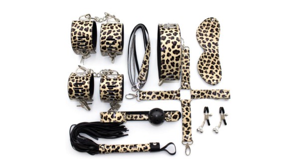 Leopard Master and Slave Bondage set with 8 toys