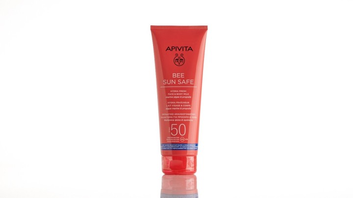 Apivita Bee Sun Safe Hydra Fresh Face & Body Milk Spf50 200ml