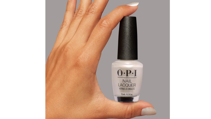 OPI Nail Lacquer - Hands In The Clouds 15ml