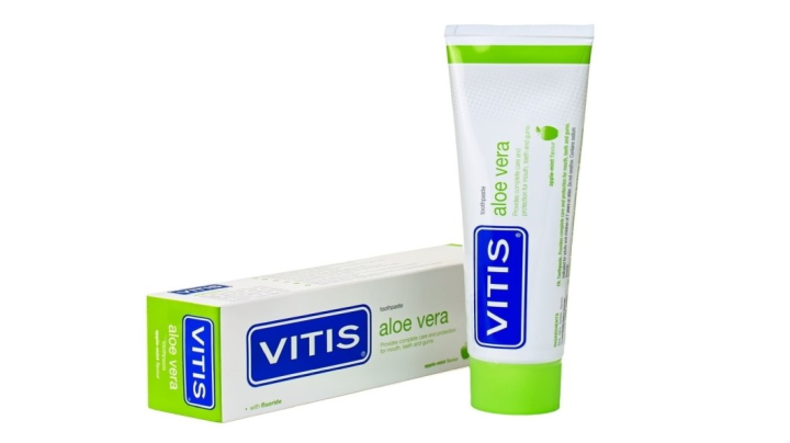 Vitis Aloe Vera Apple Toothpaste  100ml