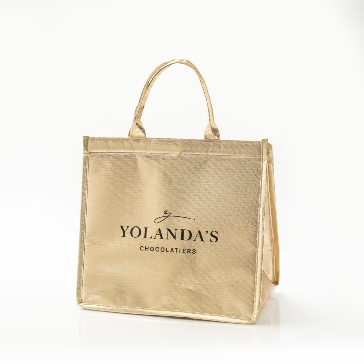 Isothermal Bag including an ice pack